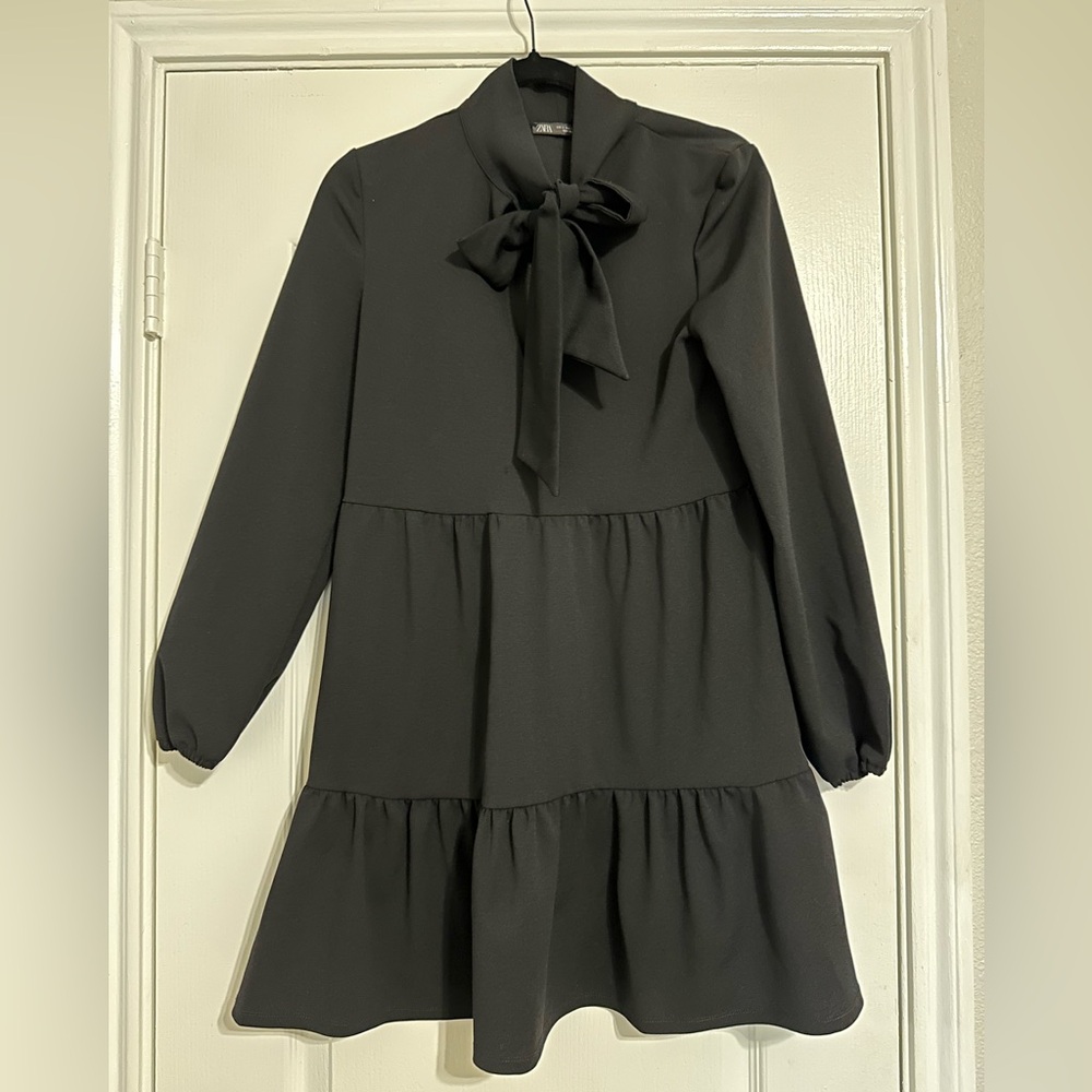 Zara Classic Black Garment